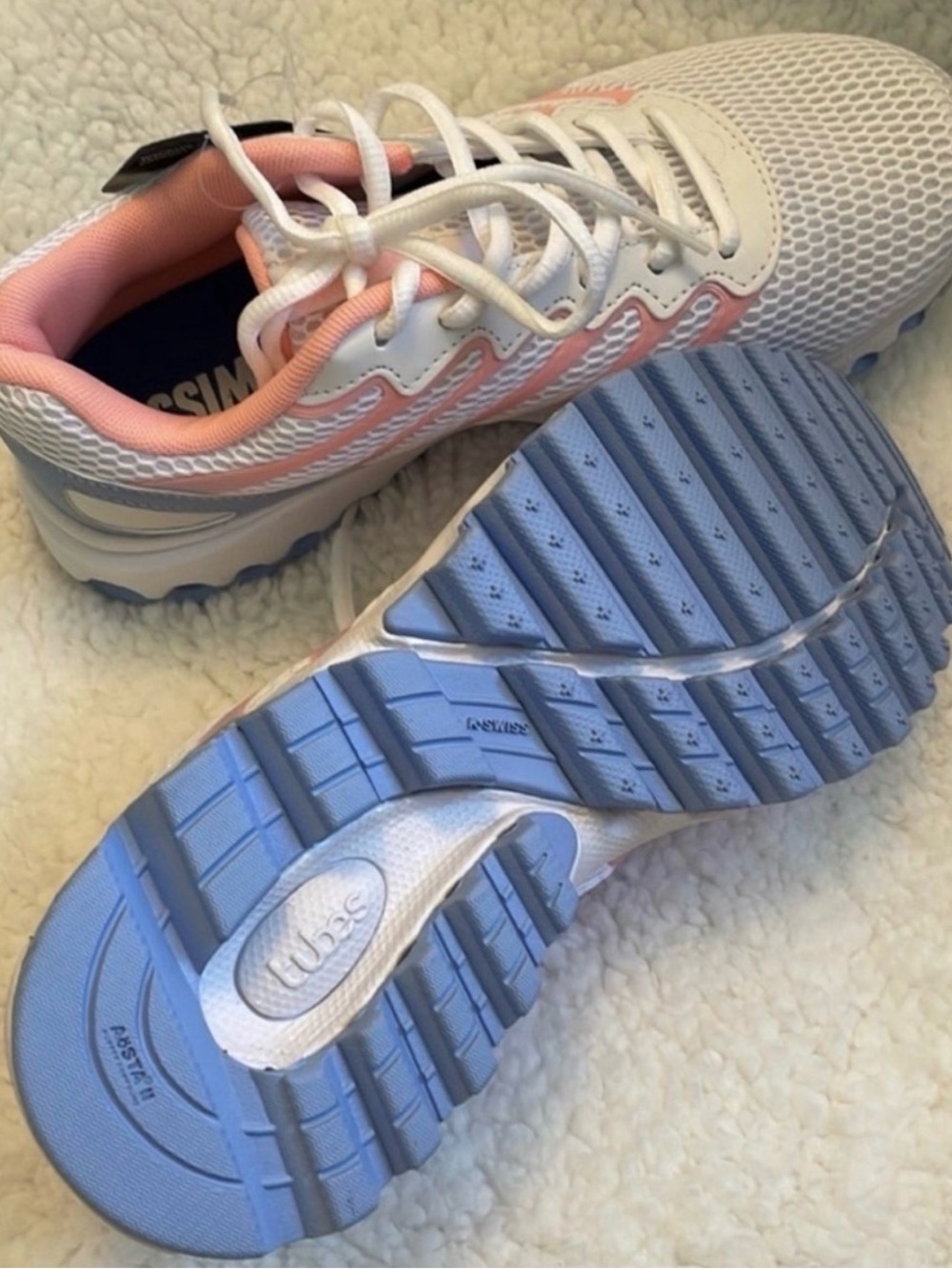Lightweight Women's White and Pink Athletic Running Shoes